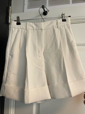 Wilfred Cream High-Waist Pleated Shorts